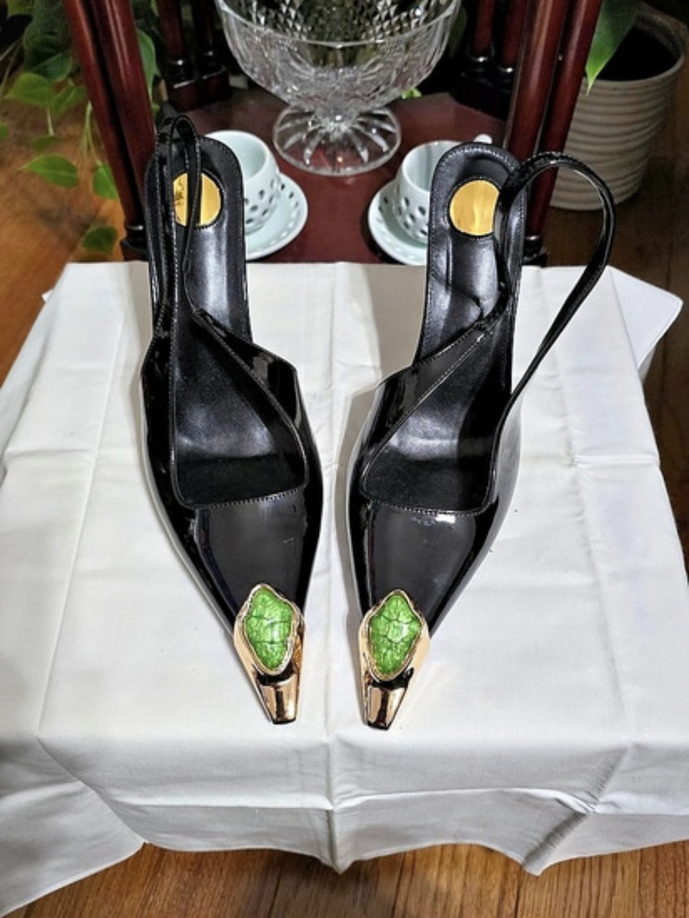 Pointed-Toe Slingback Heels in Black & Green Like New